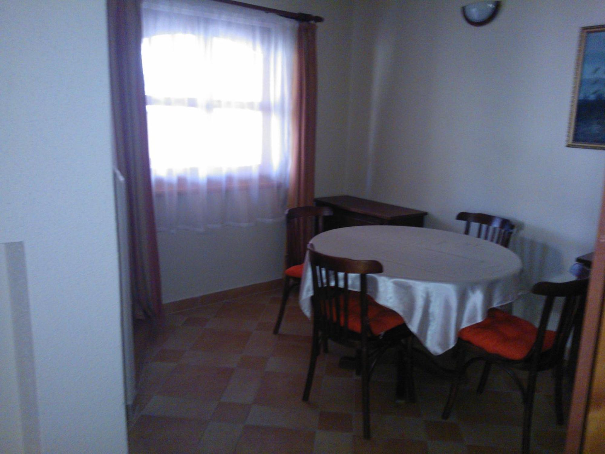 Mediterran Apartmanhaz Szántód Oda fotoğraf